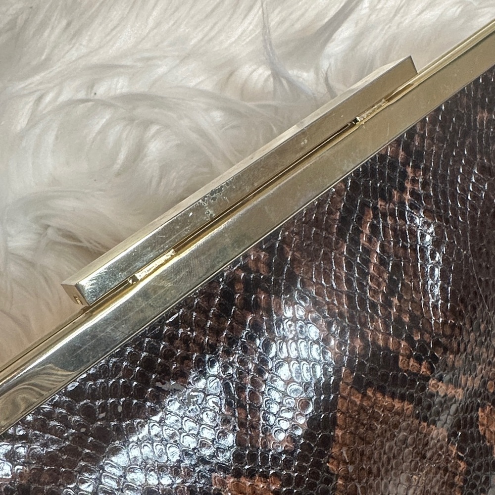 Preloved Elegant Vintage Italian Leather Brown Snakeskin Clutch Bag - Picture 15 of 16